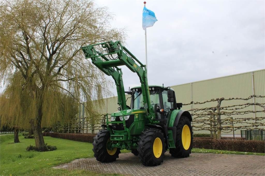 Traktor typu John Deere 6120M with 623R loader, Gebrauchtmaschine w Bant (Zdjęcie 1)