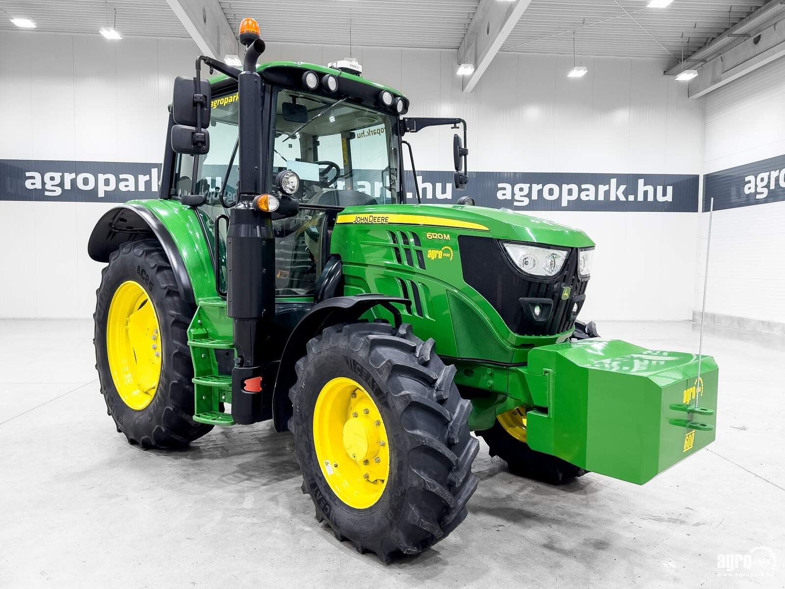 Traktor typu John Deere 6120M, Gebrauchtmaschine v Csengele (Obrázek 2)