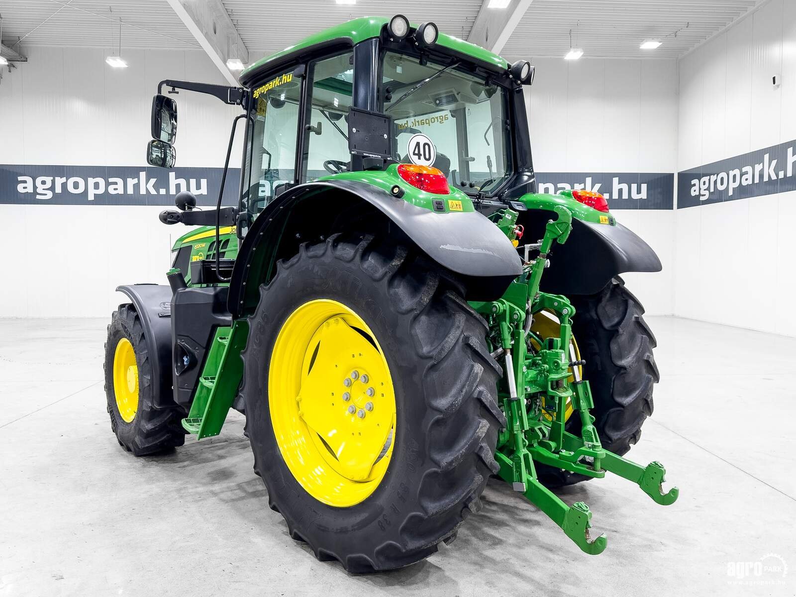 Traktor Türe ait John Deere 6120M, Gebrauchtmaschine içinde Csengele (resim 4)