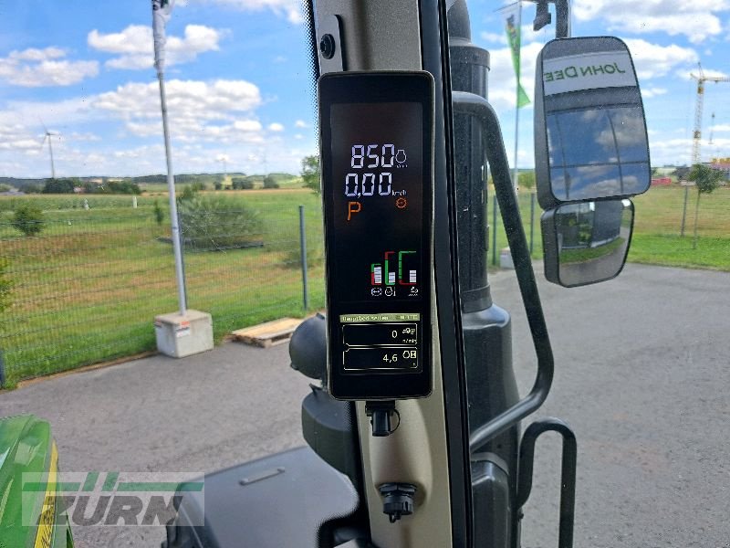 Traktor typu John Deere 6120M, Neumaschine w Schöntal-Westernhausen (Zdjęcie 12)