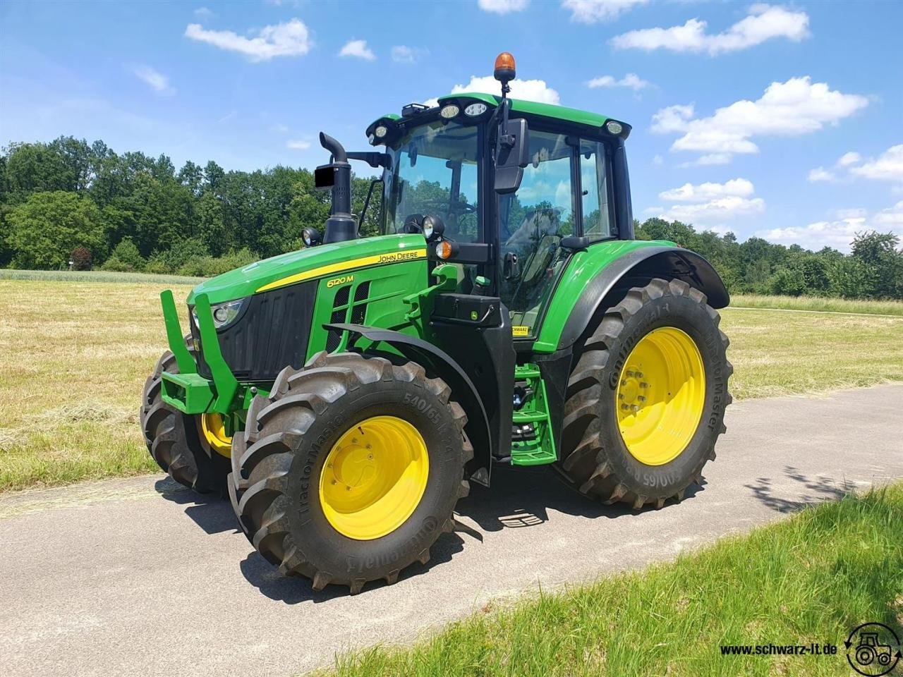 Traktor tipa John Deere 6120M, Neumaschine u Aspach (Slika 1)