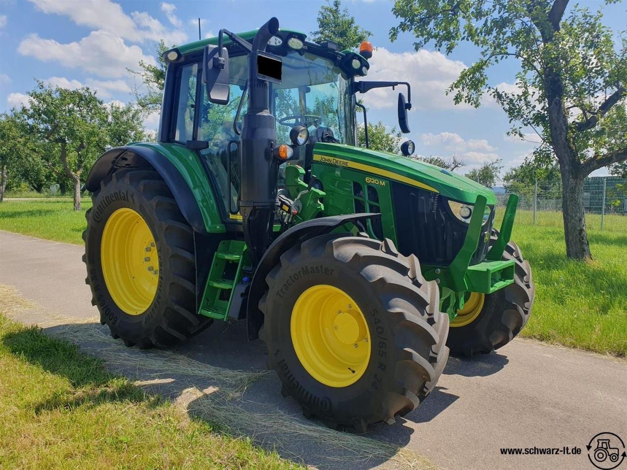 Traktor des Typs John Deere 6120M, Neumaschine in Aspach (Bild 5)