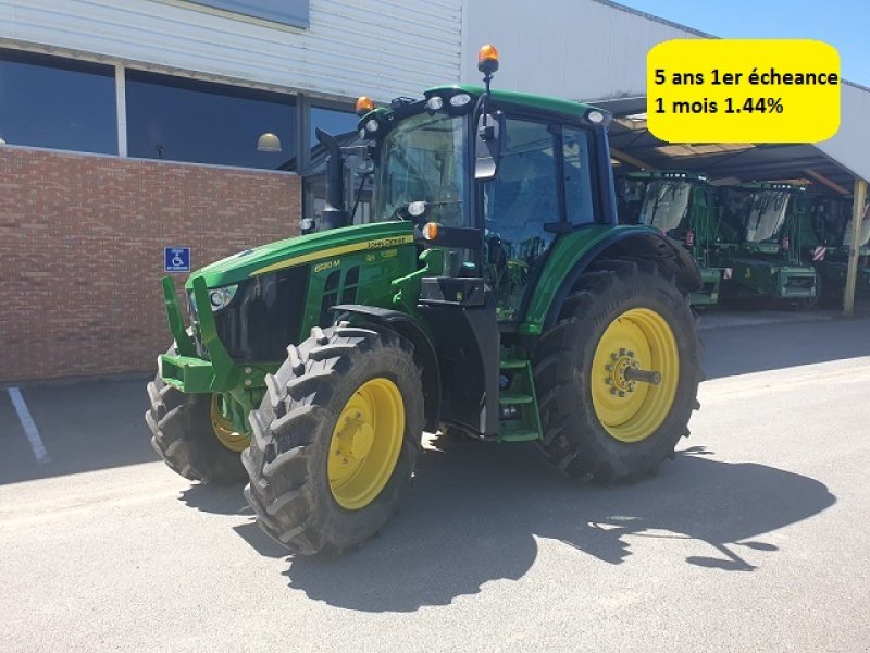 Traktor типа John Deere 6120M, Gebrauchtmaschine в PITHIVIERS Cedex (Фотография 1)