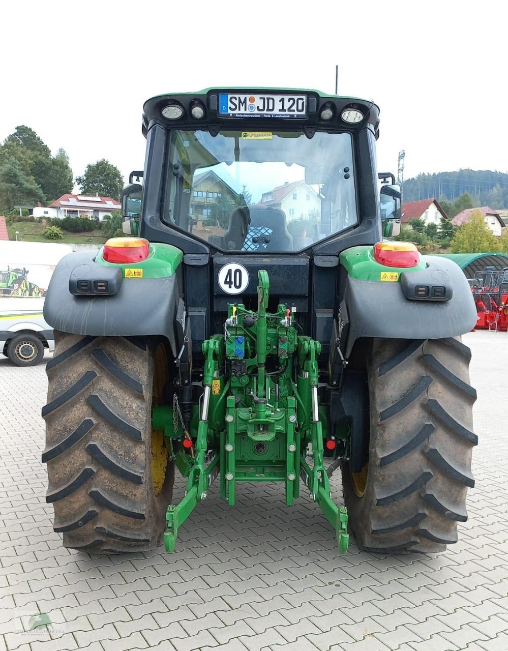 Traktor del tipo John Deere 6120M, Neumaschine en Wasungen (Imagen 3)