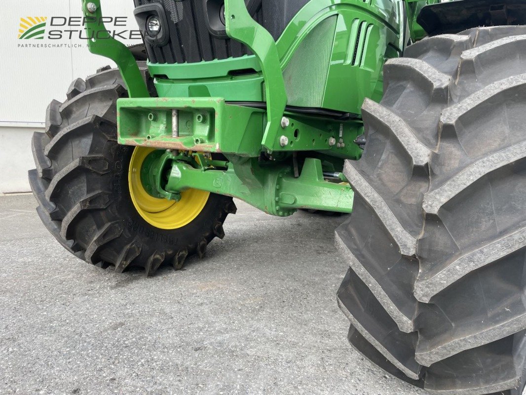 Traktor typu John Deere 6120M, Gebrauchtmaschine w Rietberg (Zdjęcie 17)