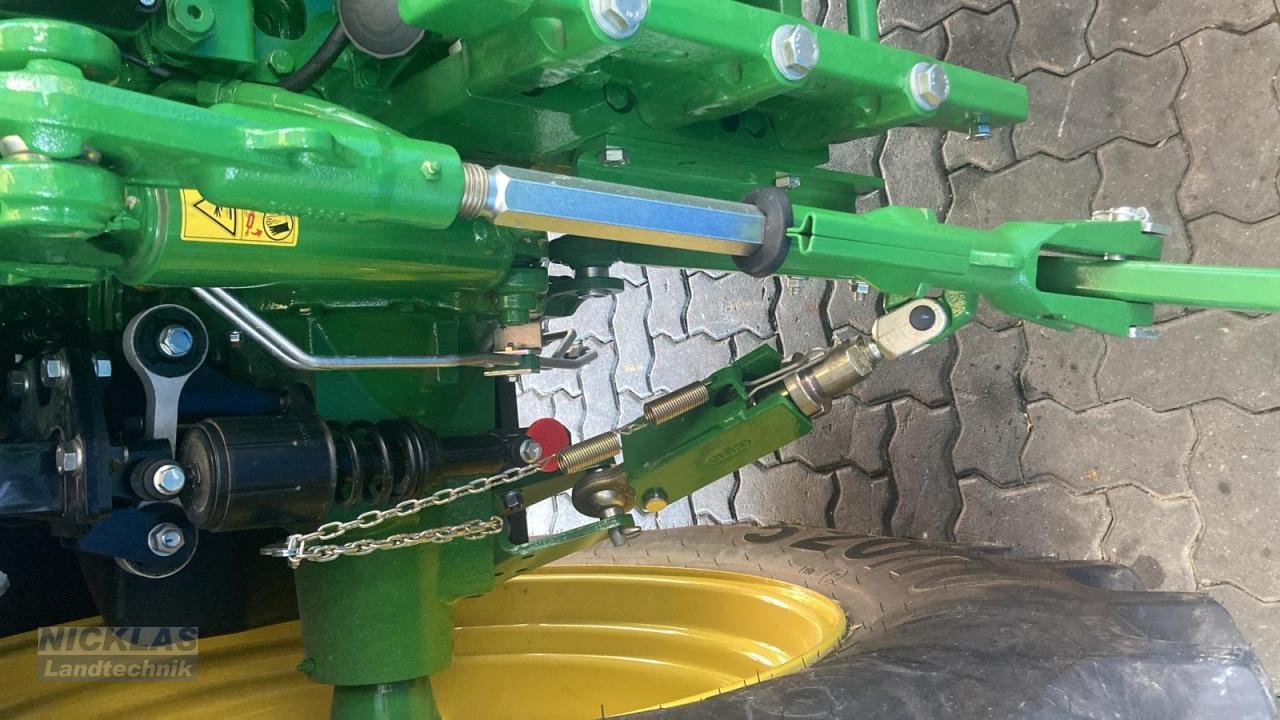 Traktor Türe ait John Deere 6120M, Neumaschine içinde Schirradorf (resim 5)