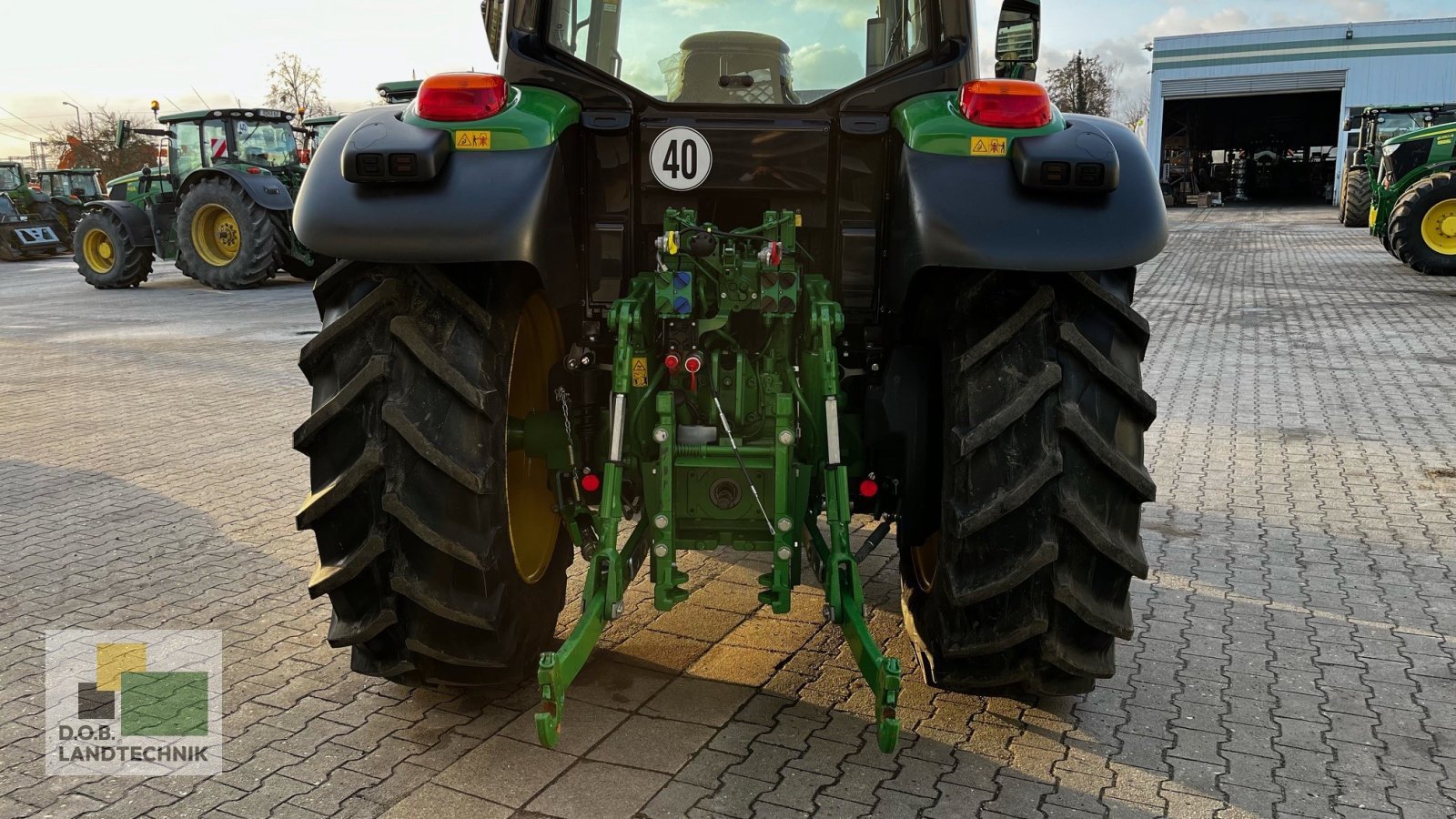 Traktor typu John Deere 6120M, Gebrauchtmaschine v Regensburg (Obrázok 9)