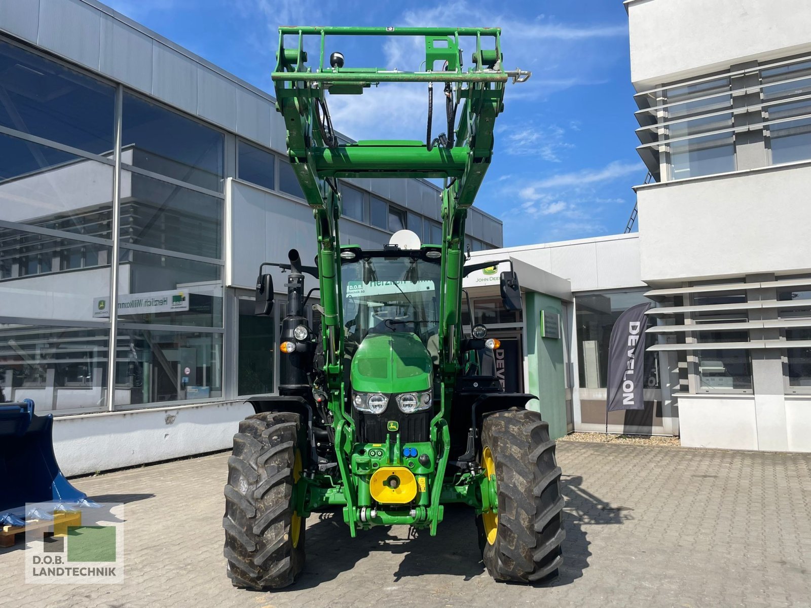 Traktor del tipo John Deere 6120M, Gebrauchtmaschine en Regensburg (Imagen 2)