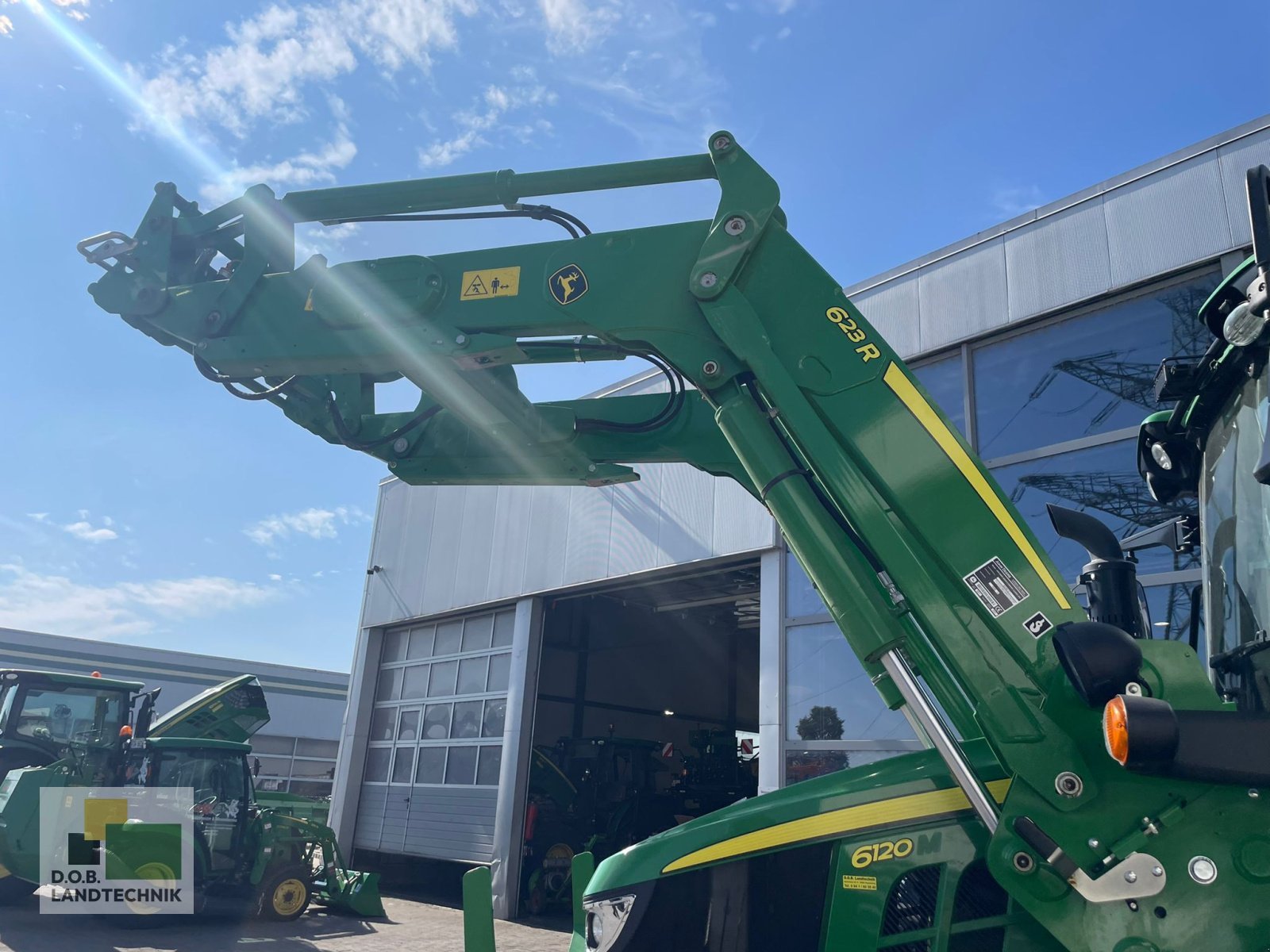 Traktor tip John Deere 6120M, Gebrauchtmaschine in Regensburg (Poză 23)