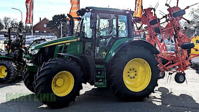 Traktor Türe ait John Deere 6120M, Neumaschine içinde Versmold (resim 3)