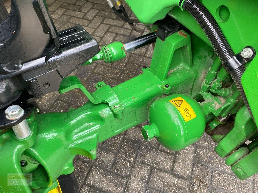 Traktor van het type John Deere 6120M, Gebrauchtmaschine in Ahaus (Foto 4)