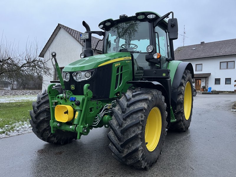 Traktor типа John Deere 6120M, Gebrauchtmaschine в Roßbach (Фотография 1)