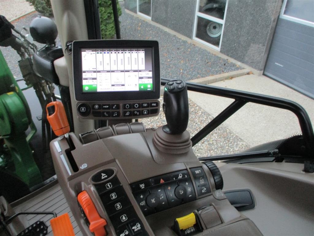 Traktor typu John Deere 6120R AutoPower med frontlæsser, Gebrauchtmaschine w Lintrup (Zdjęcie 6)