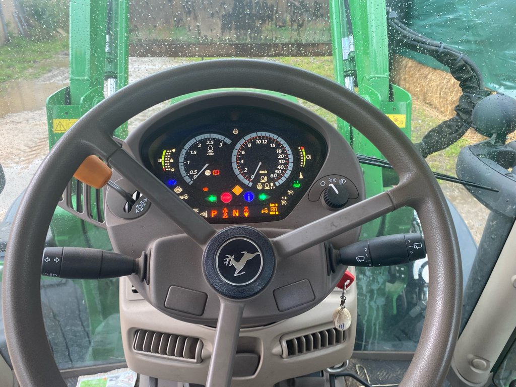 Traktor a típus John Deere 6120R AUTOTRAC + CHARGEUR, Gebrauchtmaschine ekkor: MEYMAC (Kép 8)