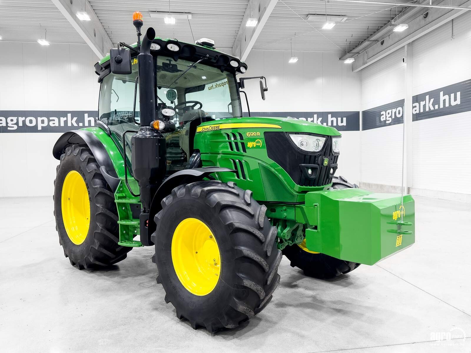 Traktor a típus John Deere 6120R, Gebrauchtmaschine ekkor: Csengele (Kép 2)