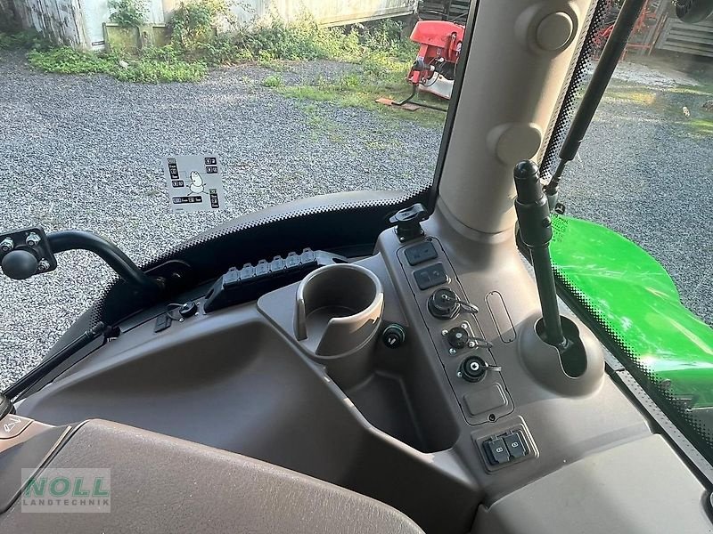 Traktor typu John Deere 6120R, Gebrauchtmaschine v Limburg (Obrázek 12)