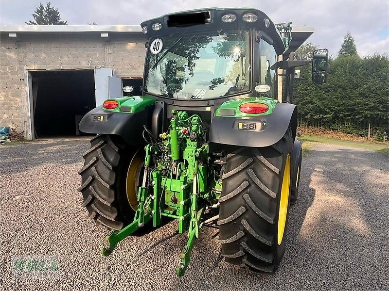 Traktor Türe ait John Deere 6120R, Gebrauchtmaschine içinde Limburg (resim 4)