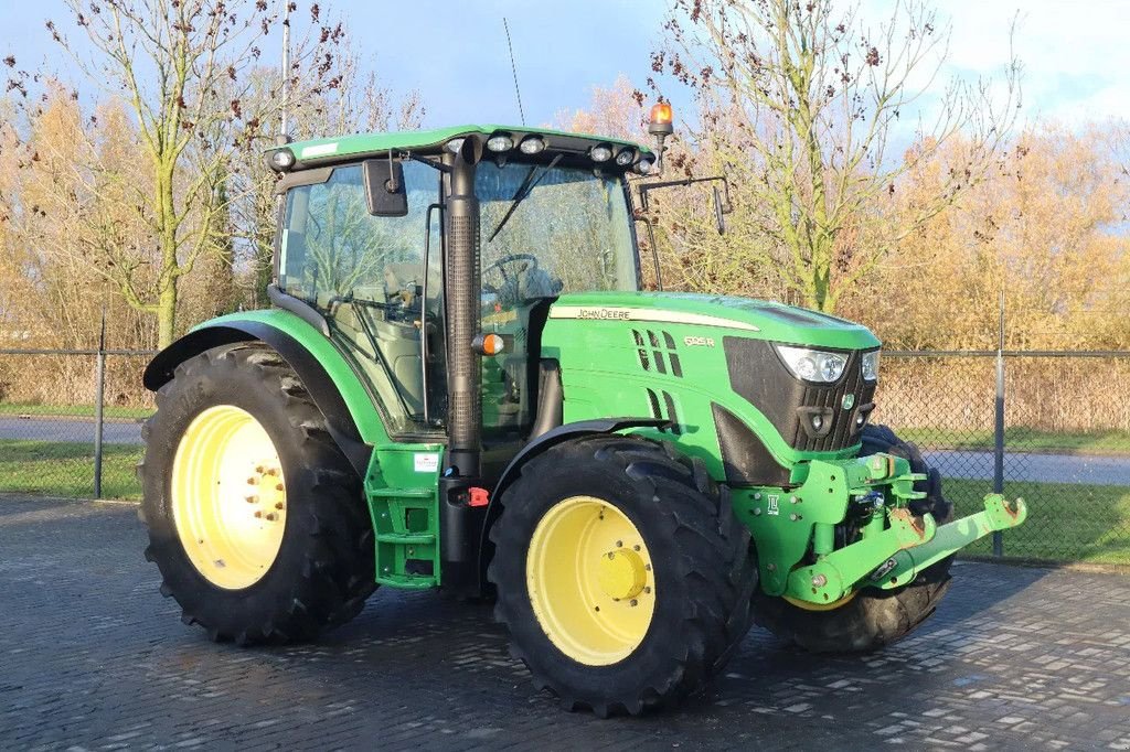 Traktor del tipo John Deere 6125 R 40KM/H FRONT LINKAGE WITH REGISTRATION, Gebrauchtmaschine en Marknesse (Imagen 5)