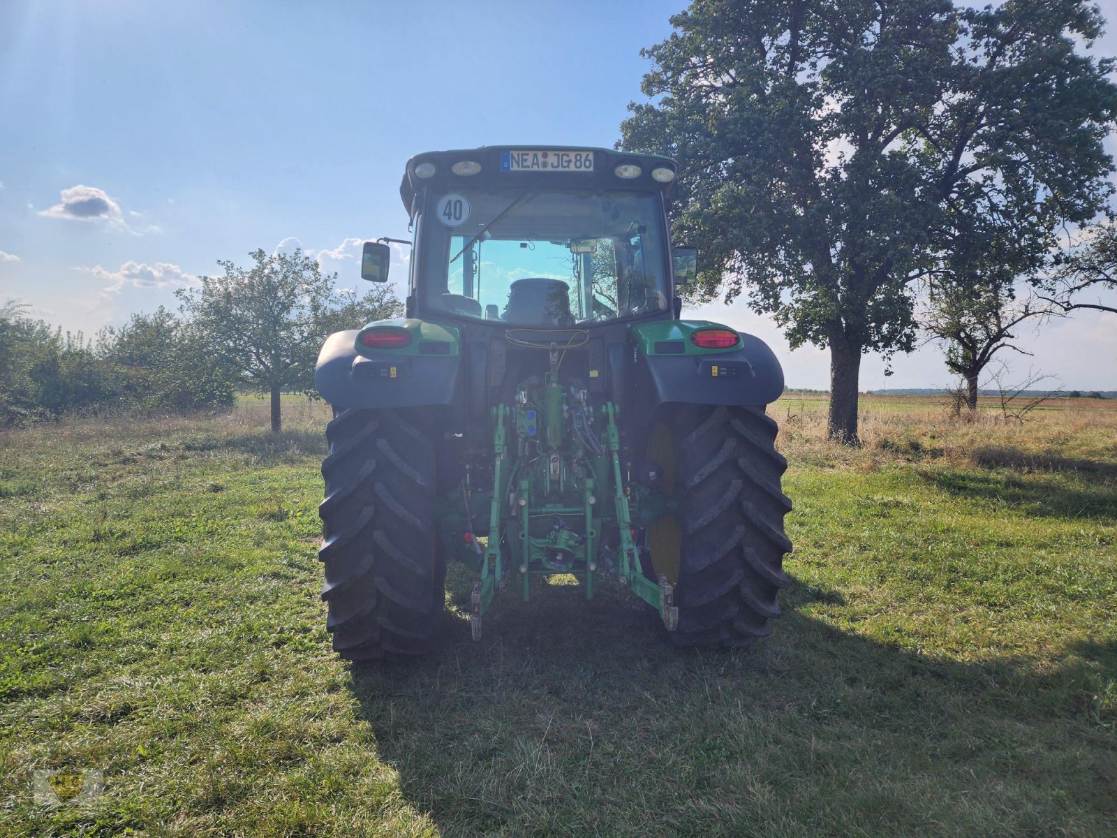 Traktor van het type John Deere 6125R AutoPowr Frontlader, Gebrauchtmaschine in Willanzheim (Foto 7)