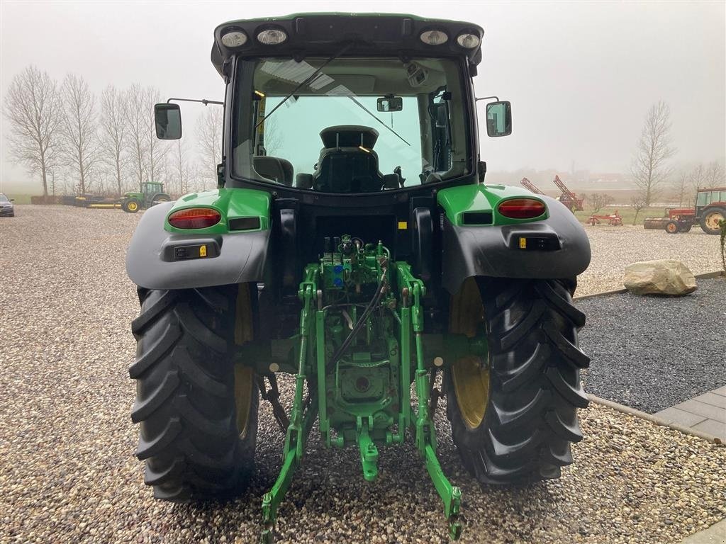 Traktor Türe ait John Deere 6125R, Gebrauchtmaschine içinde Thorsø (resim 8)