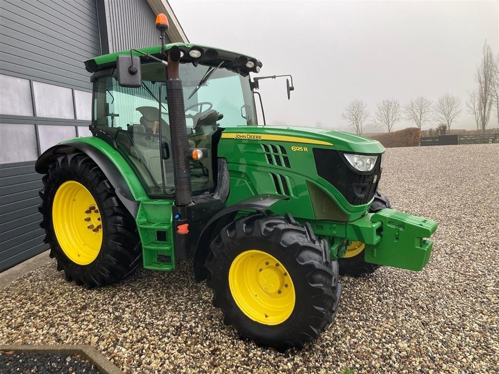 Traktor Türe ait John Deere 6125R, Gebrauchtmaschine içinde Thorsø (resim 5)