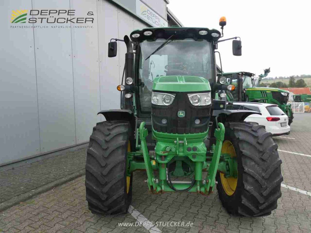 Traktor des Typs John Deere 6125R, Gebrauchtmaschine in Lauterberg/Barbis (Bild 4)