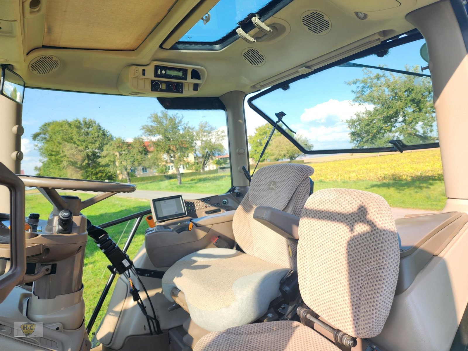 Traktor a típus John Deere 6125R, Gebrauchtmaschine ekkor: Willanzheim (Kép 9)