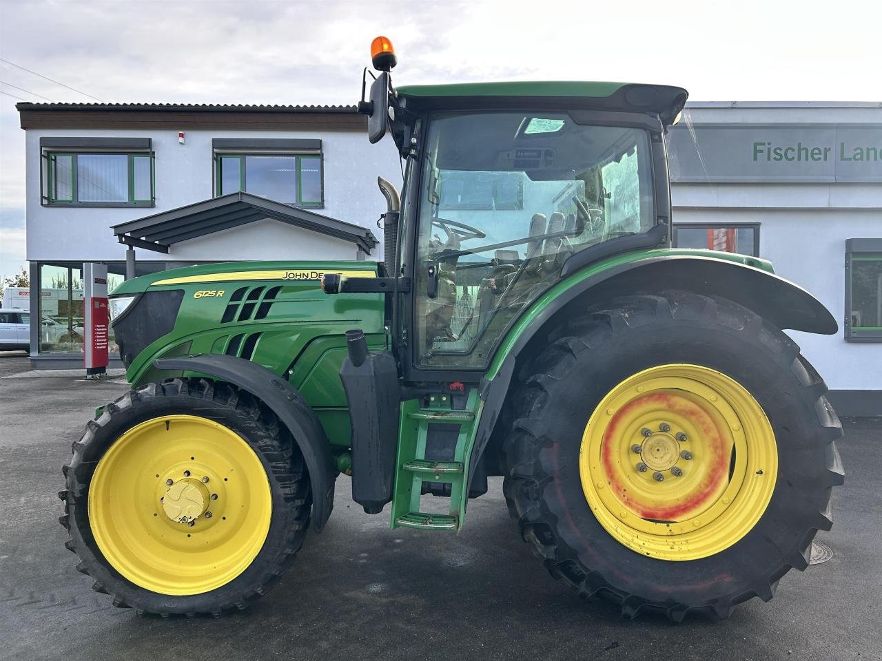 Traktor Türe ait John Deere 6125R, Gebrauchtmaschine içinde Niederkirchen (resim 5)