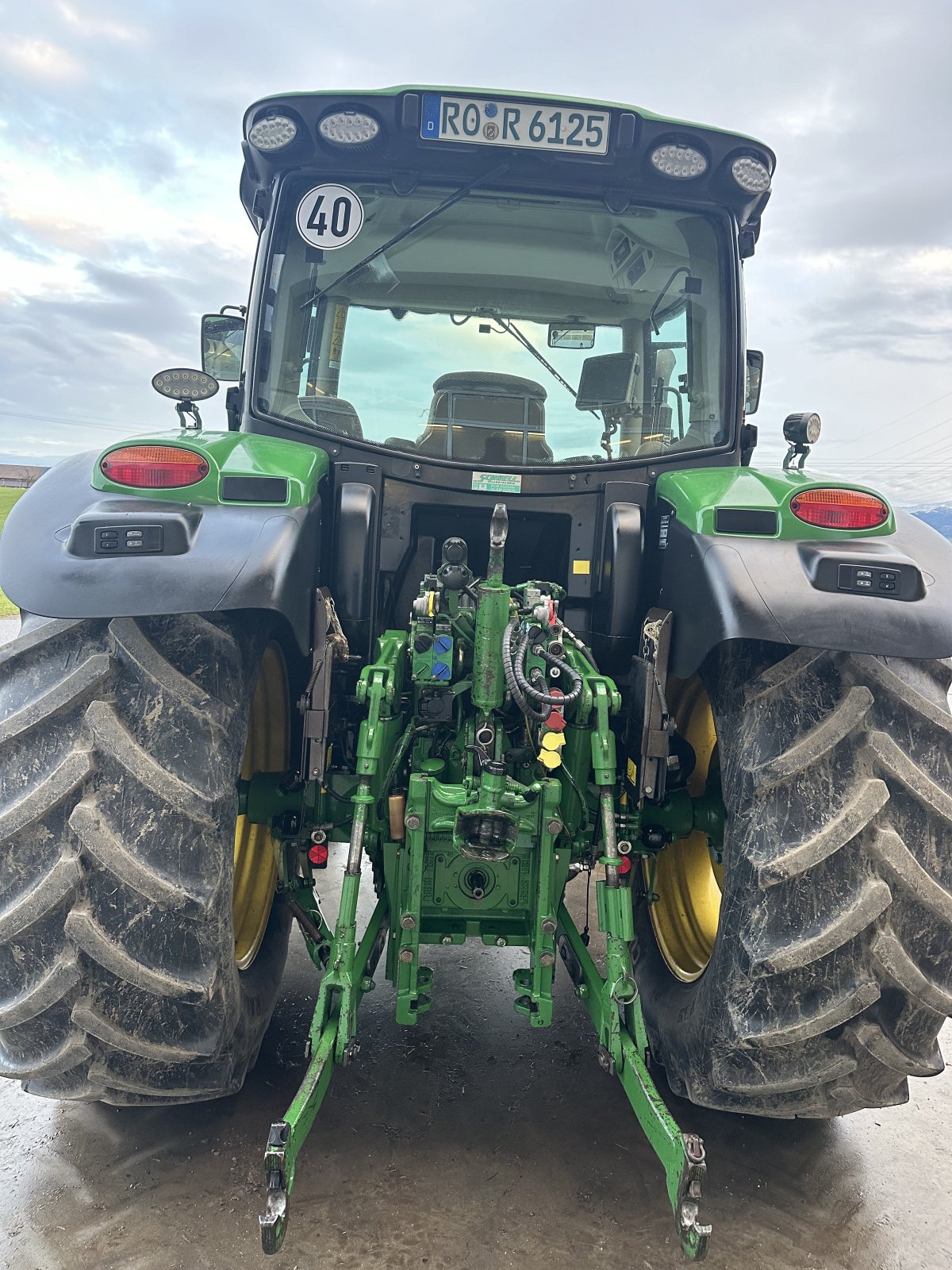 Traktor a típus John Deere 6125R, Gebrauchtmaschine ekkor: Stephanskirchen (Kép 5)