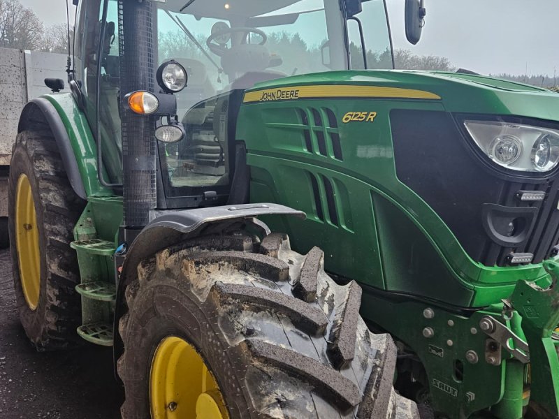 Traktor Türe ait John Deere 6125R, Gebrauchtmaschine içinde Langenenslingen (resim 1)