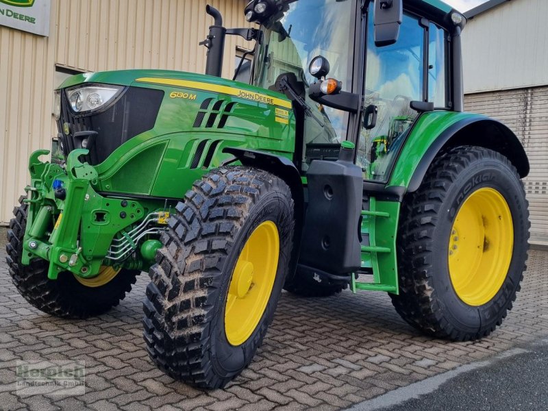 Traktor типа John Deere 6130 M, Gebrauchtmaschine в Drebach (Фотография 1)