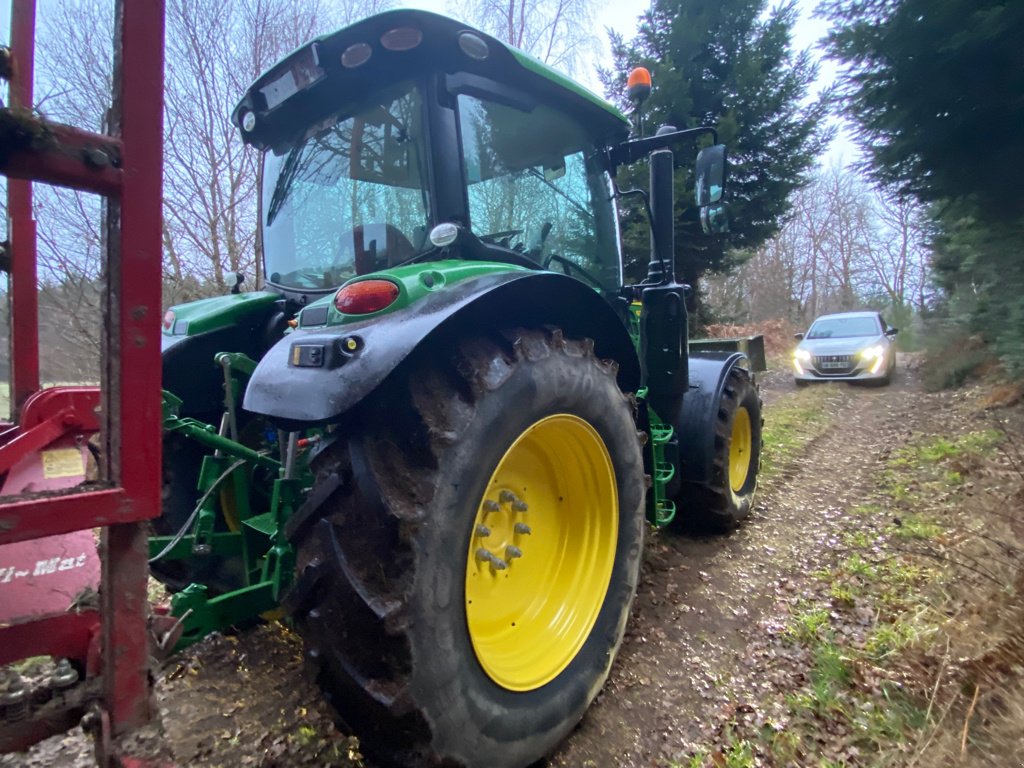 Traktor tip John Deere 6130 R + CHARGEUR + AUTOGUIDAGE, Gebrauchtmaschine in MEYMAC (Poză 3)