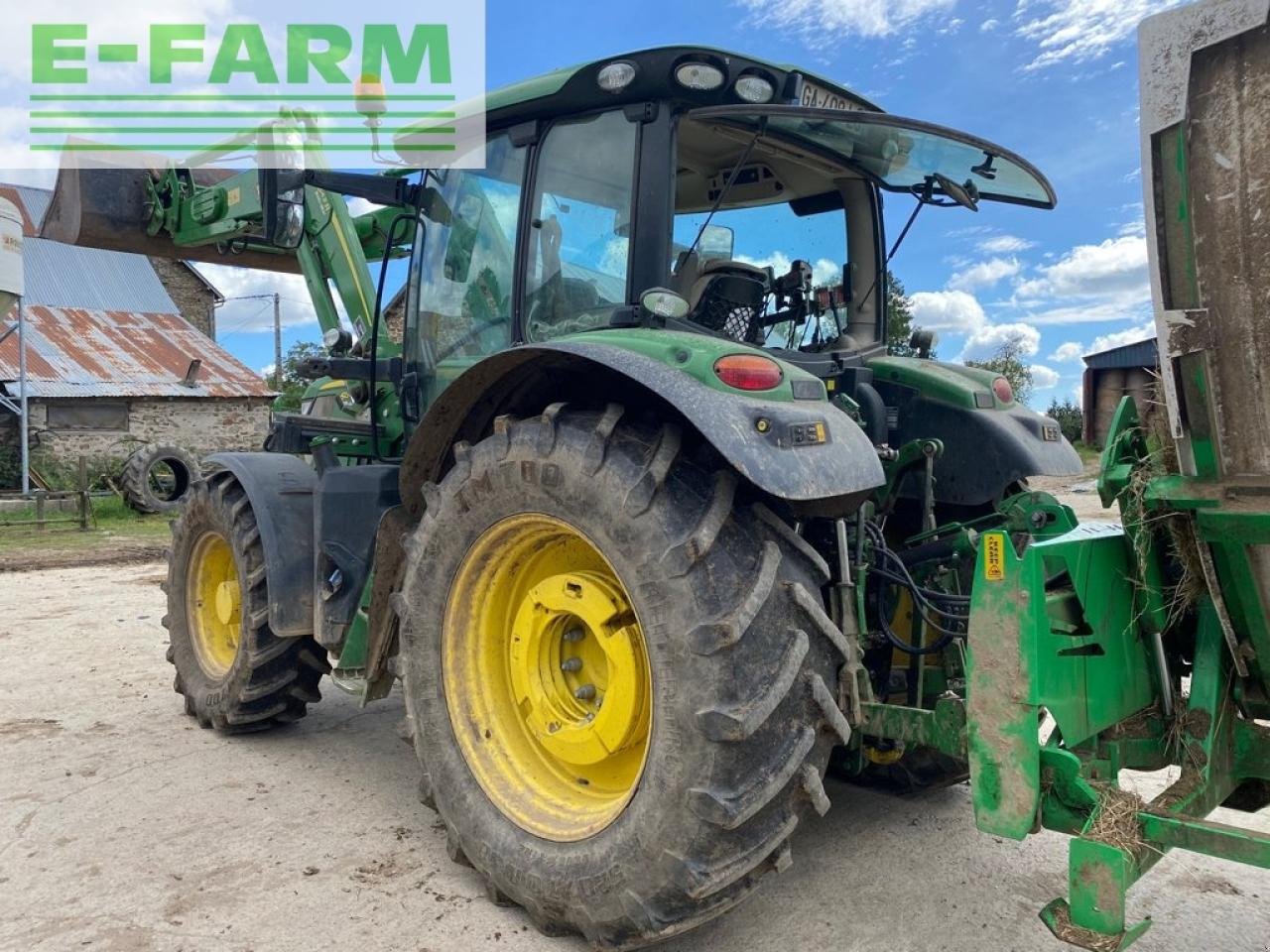 Traktor a típus John Deere 6130 r + chargeur . destockage, Gebrauchtmaschine ekkor: Ytrac (Kép 4)