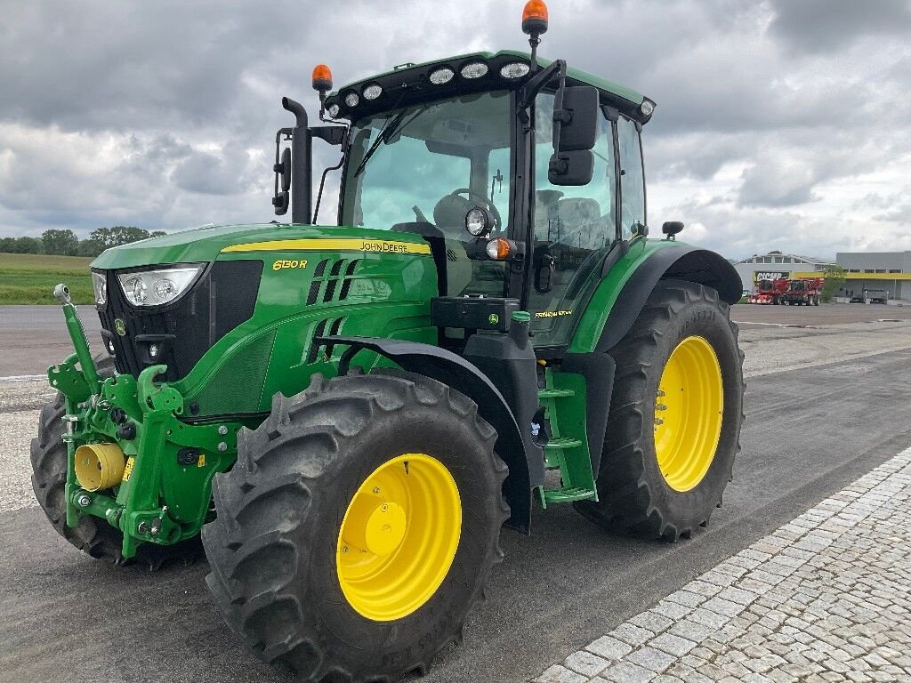 Traktor от тип John Deere 6130 R, Gebrauchtmaschine в Pasching (Снимка 1)