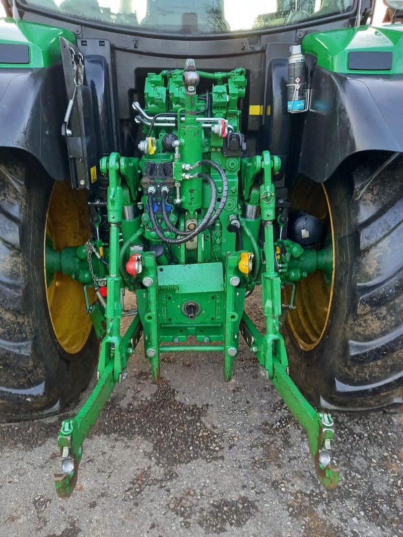 Traktor of the type John Deere 6130 R, Gebrauchtmaschine in Schaffhausen (Picture 3)