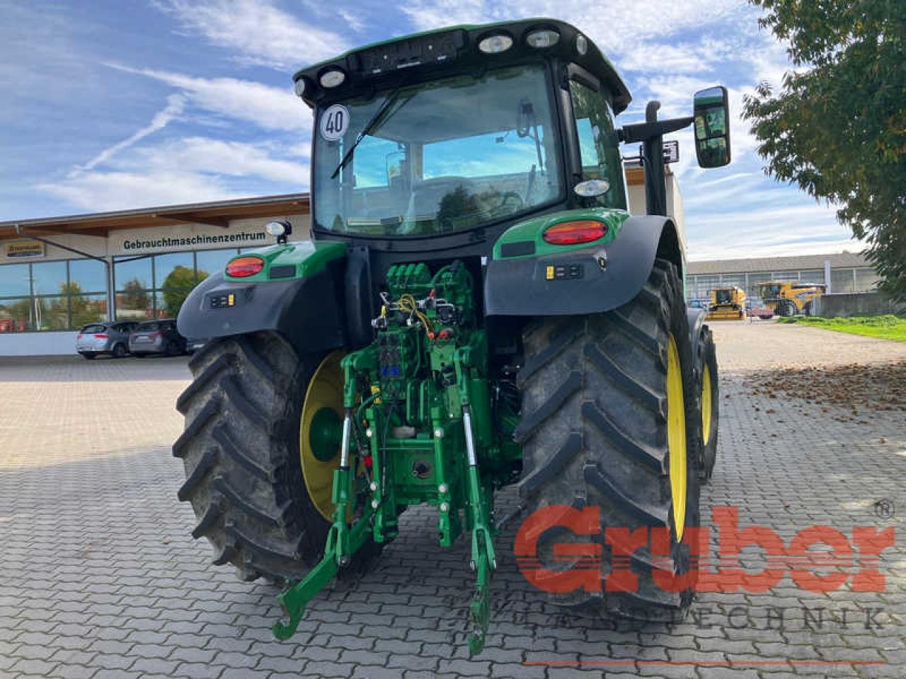 Traktor des Typs John Deere 6130 R, Gebrauchtmaschine in Ampfing (Bild 4)