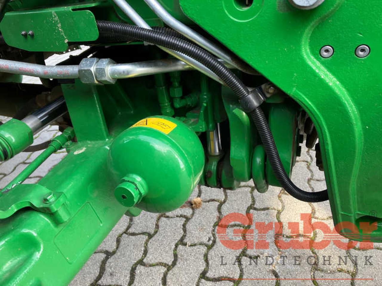 Traktor типа John Deere 6130 R, Gebrauchtmaschine в Ampfing (Фотография 7)