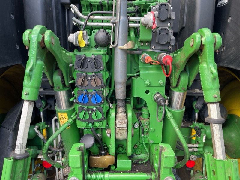 Traktor типа John Deere 6130 R, Gebrauchtmaschine в Soltau (Фотография 5)