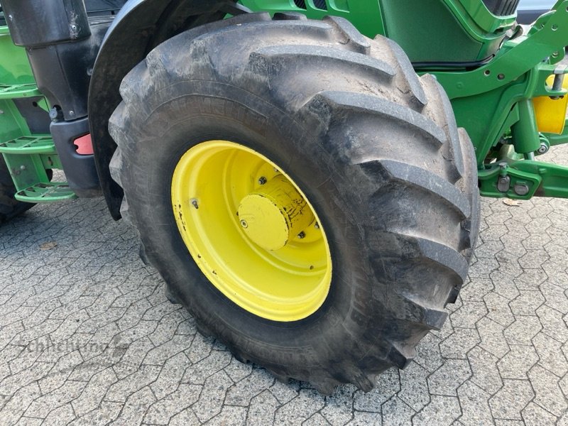 Traktor typu John Deere 6130 R, Gebrauchtmaschine w Soltau (Zdjęcie 11)