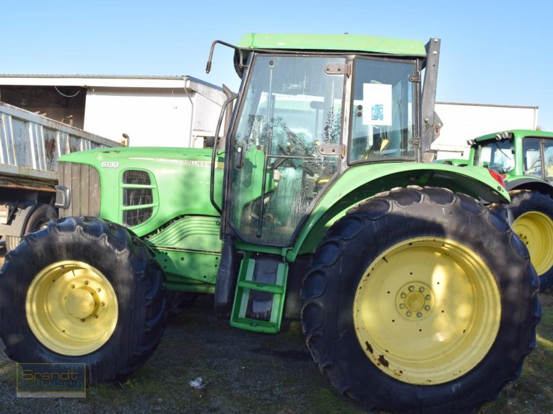 Traktor van het type John Deere 6130, Gebrauchtmaschine in Oyten (Foto 1)