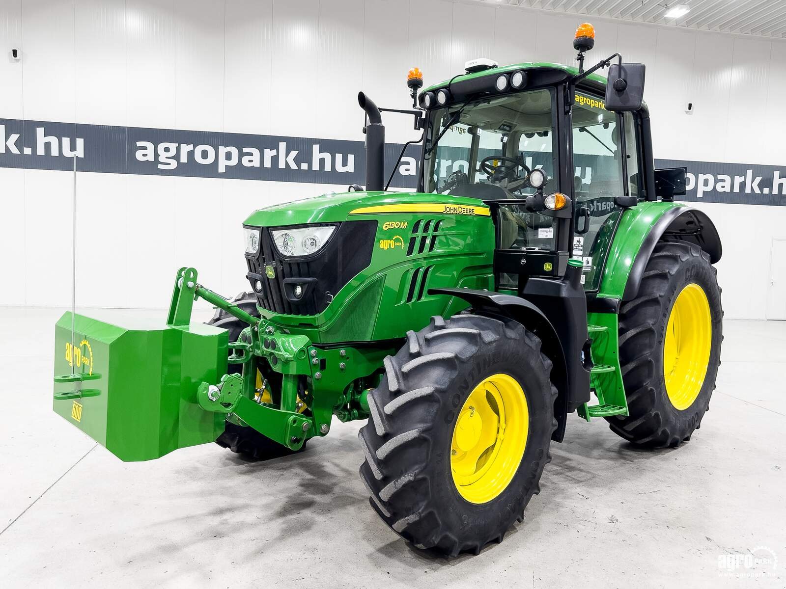 Traktor del tipo John Deere 6130M, Gebrauchtmaschine en Csengele (Imagen 1)