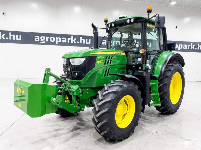 Traktor типа John Deere 6130M, Gebrauchtmaschine в Csengele