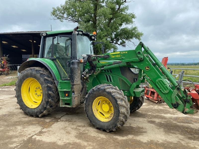 Traktor от тип John Deere 6130M, Gebrauchtmaschine в MONTIGNY LE ROI (Снимка 1)