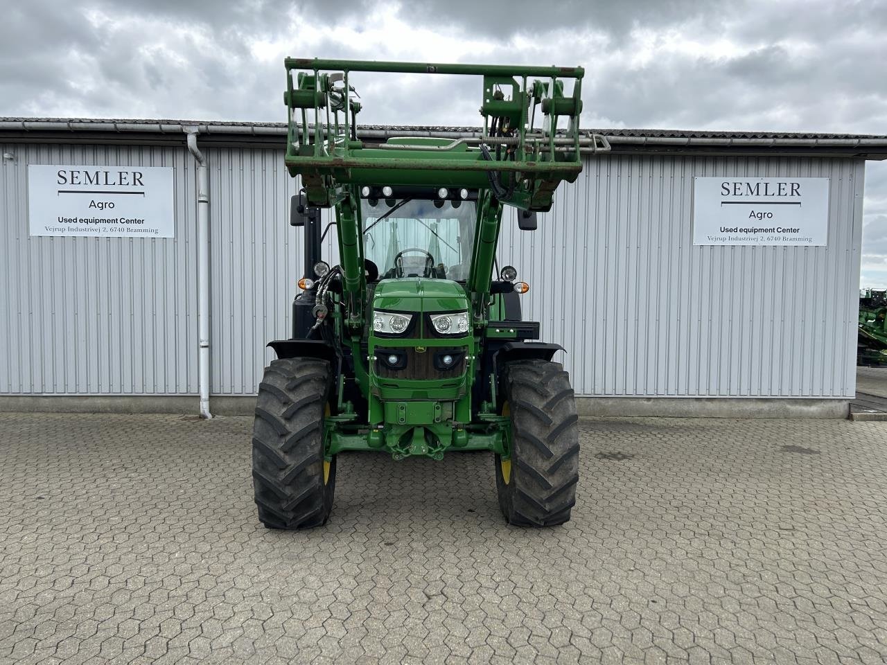 Traktor van het type John Deere 6130M, Gebrauchtmaschine in Bramming (Foto 2)