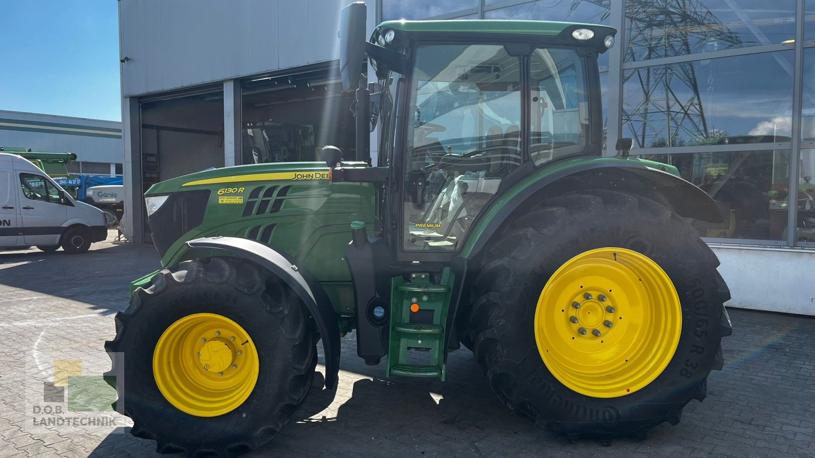 Traktor del tipo John Deere 6130R 6130 R, Gebrauchtmaschine en Regensburg (Imagen 12)