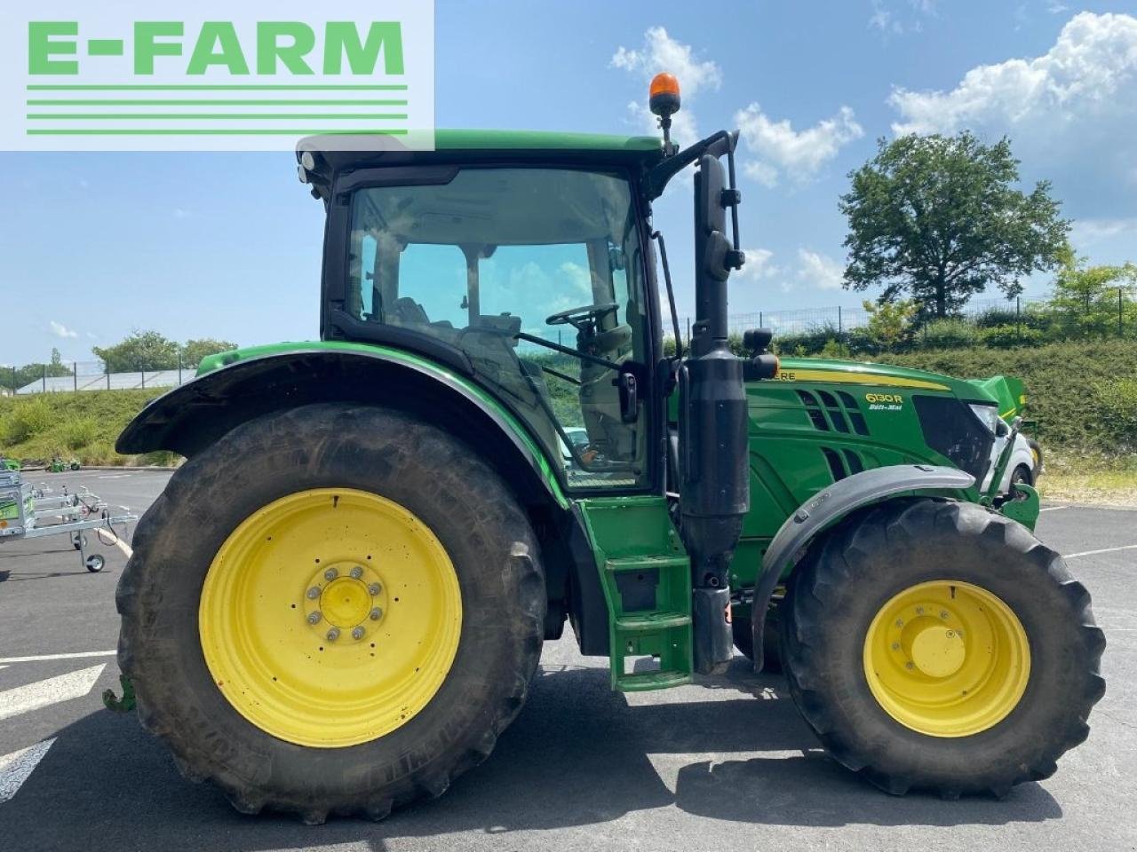 Traktor van het type John Deere 6130r autoquad 50 km/h ( destockage ), Gebrauchtmaschine in Ytrac (Foto 9)