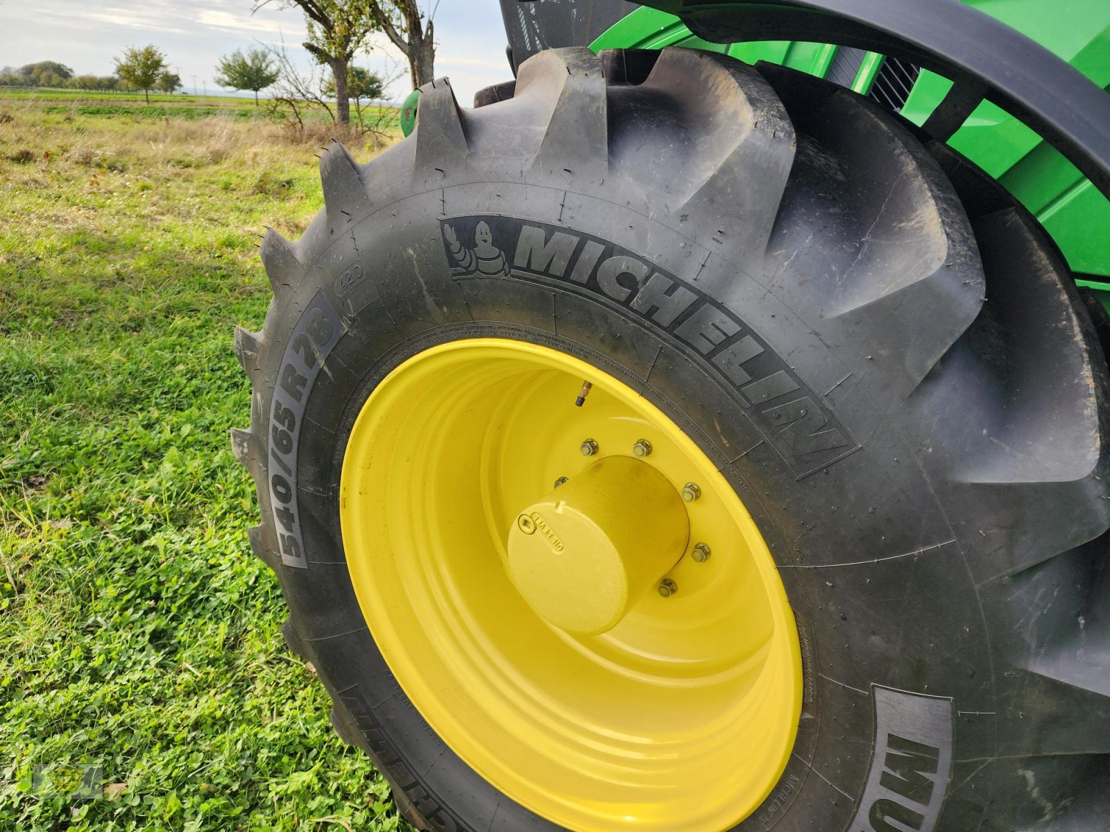 Traktor Türe ait John Deere 6130R AutoTrac AP Neu Michelin Bereifung, Gebrauchtmaschine içinde Willanzheim (resim 14)