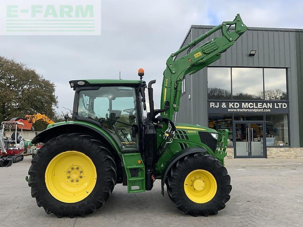 Traktor des Typs John Deere 6130r premium edition tractor (st21469), Gebrauchtmaschine in SHAFTESBURY (Bild 1)