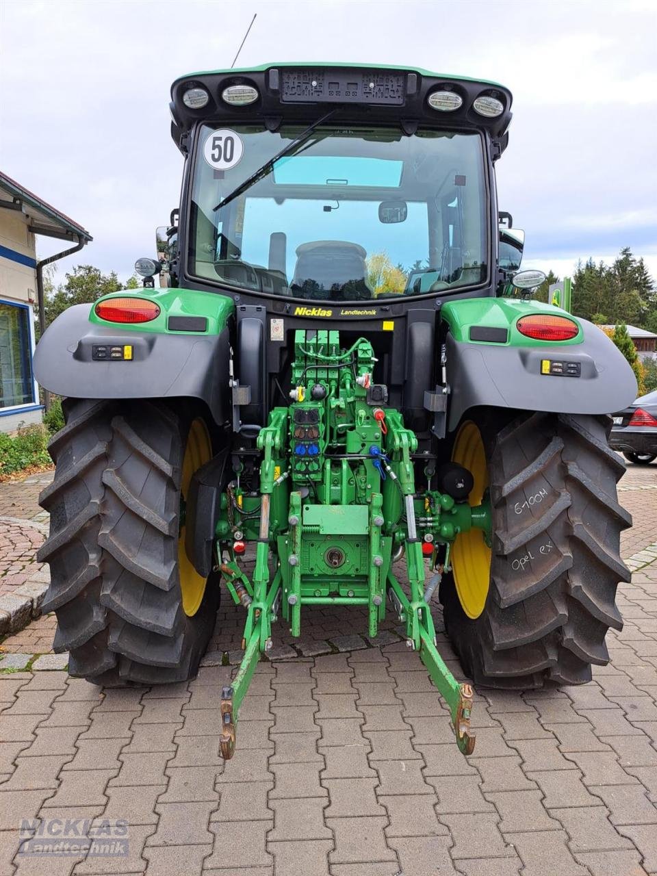 Traktor van het type John Deere 6130R Premium - Reifen Neu, Gebrauchtmaschine in Schirradorf (Foto 3)