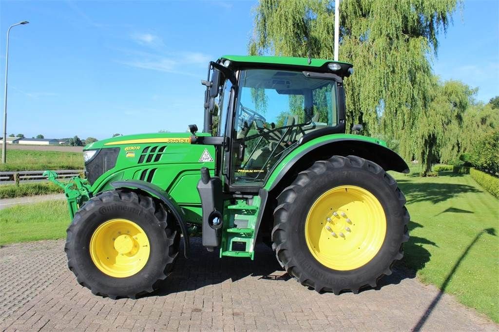 Traktor del tipo John Deere 6130R, Gebrauchtmaschine In Bant (Immagine 3)